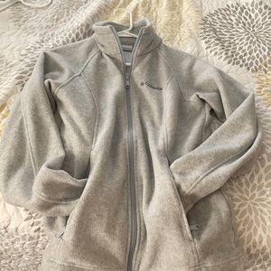 Women’s fleece zip up